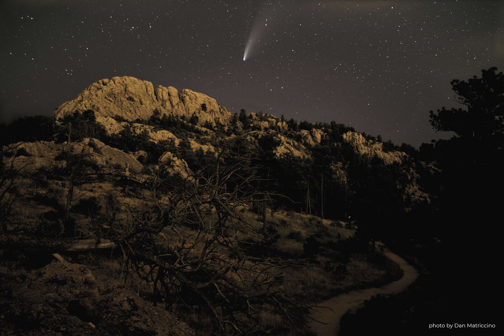 Comet Neowise over Horsetooth Mountain - the moment that sparked my love for astrophotography